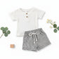 Conjunto T-shirt Branca e Calções às Riscas — Bebé 6M-3 Anos