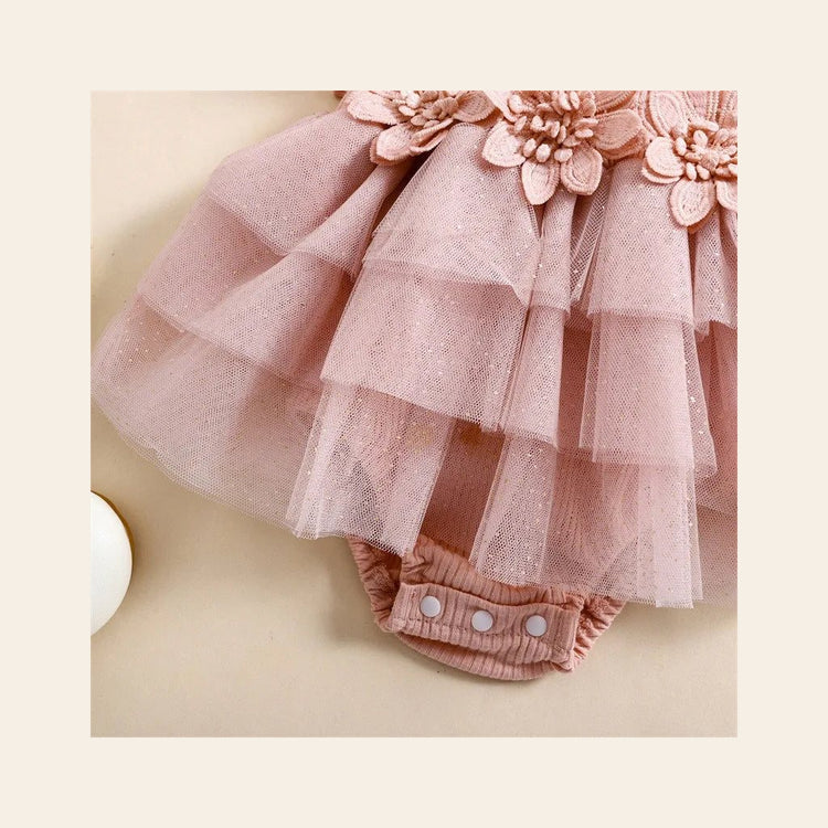 Detalhe do conjunto body-vestido