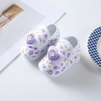Babyschuhe mit weicher Sohle