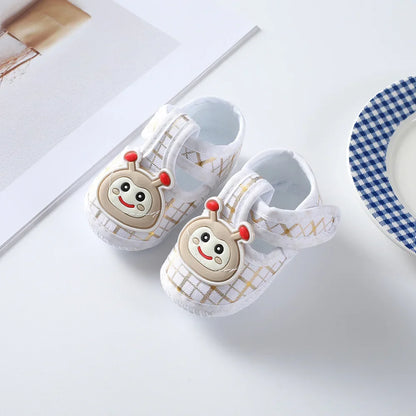 Babyschuhe mit weicher Sohle