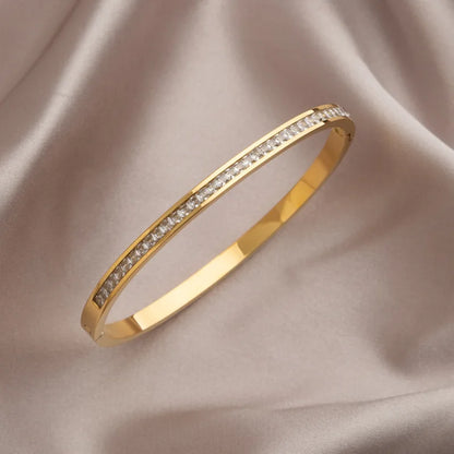 Diamantring aus Edelstahl