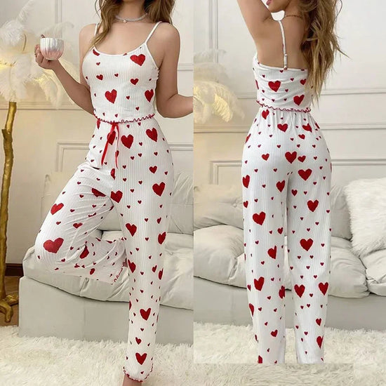 Herzförmiger Pyjama