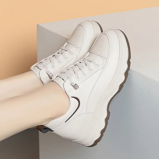 Sneaker aus weichem Leder
