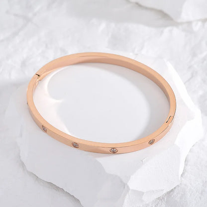 Diamantring aus Edelstahl