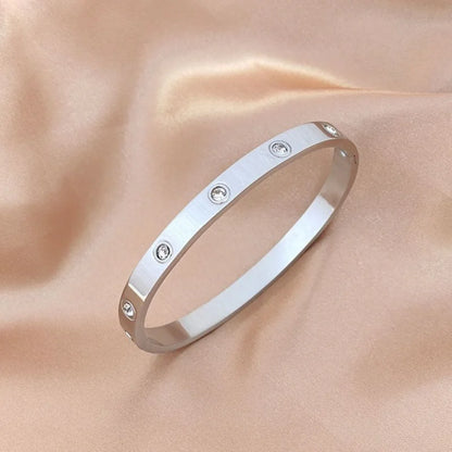 Diamantring aus Edelstahl