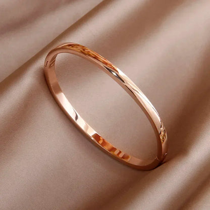 Klassisches, schlichtes Edelstahlarmband mit glattem Bettelarmband für Damen